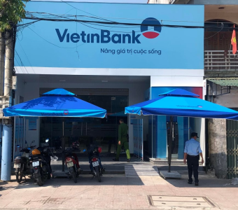 Ô DÙ LỆCH TÂM CHE NẮNG CHO NGÂN HÀNG – Ô DÙ ĐẸP HÀ TĨNH