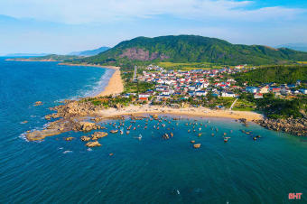 Hà Tĩnh: Khám phá biển Kỳ Xuân, điểm đến hoang sơ đầy mê hoặc